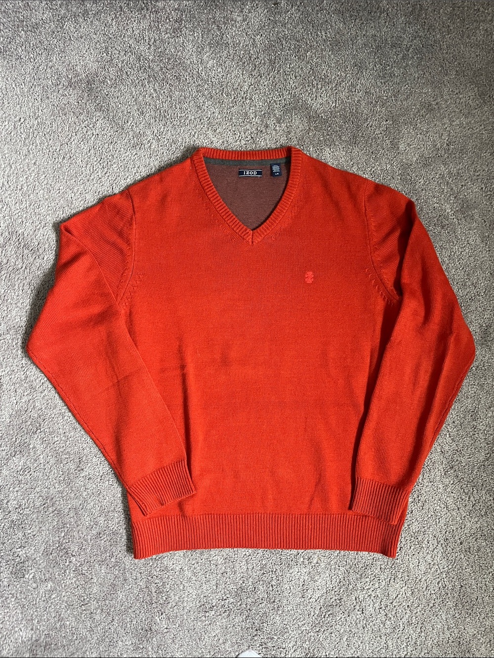 Izod Men’s V-Neck Sweater in Burnt Orange